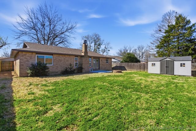 603 E 135th Place, Glenpool, OK 74033