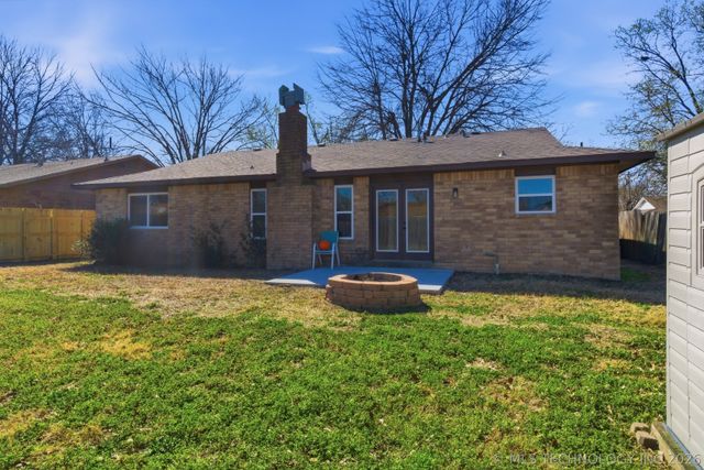 603 E 135th Place, Glenpool, OK 74033
