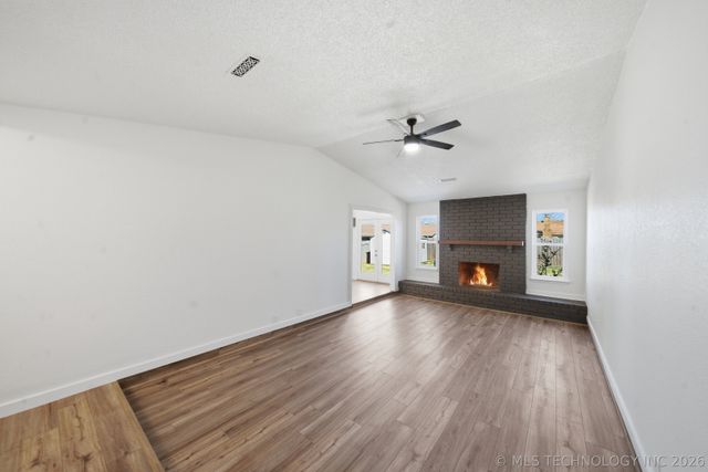 603 E 135th Place, Glenpool, OK 74033