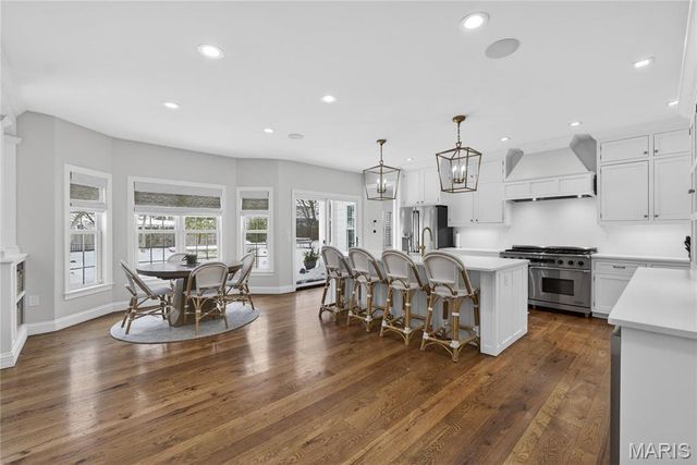 736 Evans Avenue, Kirkwood, MO 63122