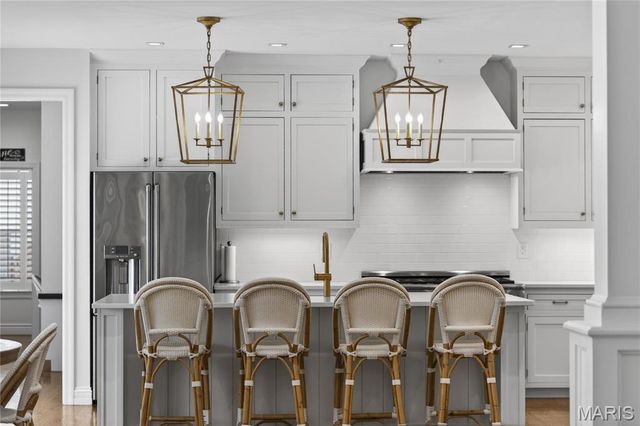 736 Evans Avenue, Kirkwood, MO 63122