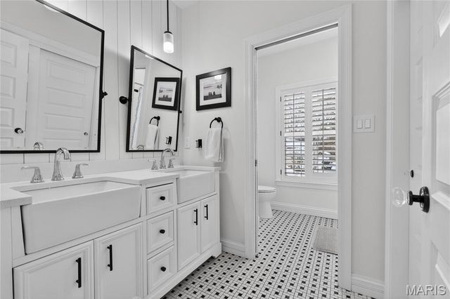 736 Evans Avenue, Kirkwood, MO 63122