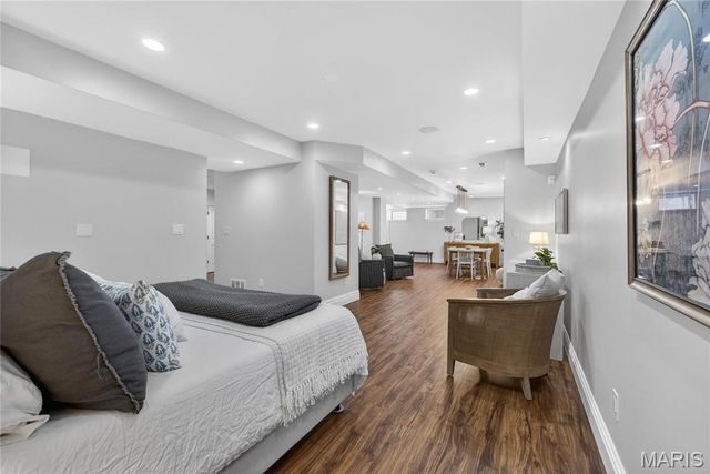 736 Evans Avenue, Kirkwood, MO 63122