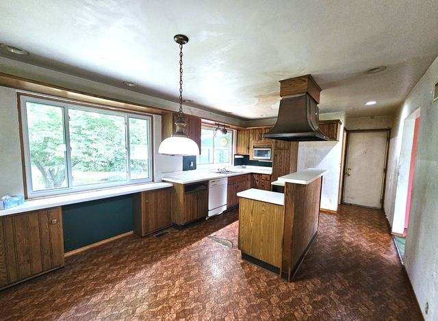 143 Laurel Drive, Battle Creek City, MI 49017