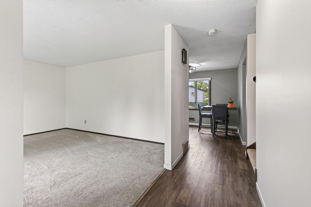 8305 69th Street S, Cottage Grove, MN 55016 — photo 4