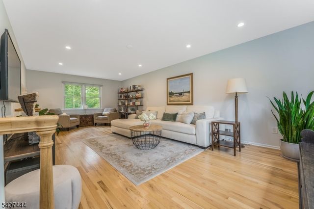 41 Franklin Rd, Mendham Boro, NJ 07945