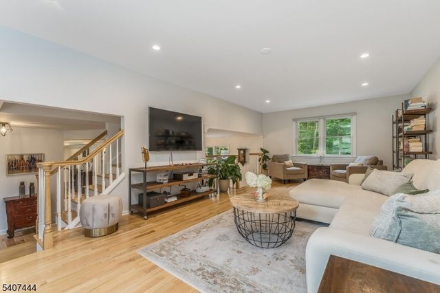 41 Franklin Rd, Mendham Boro, NJ 07945