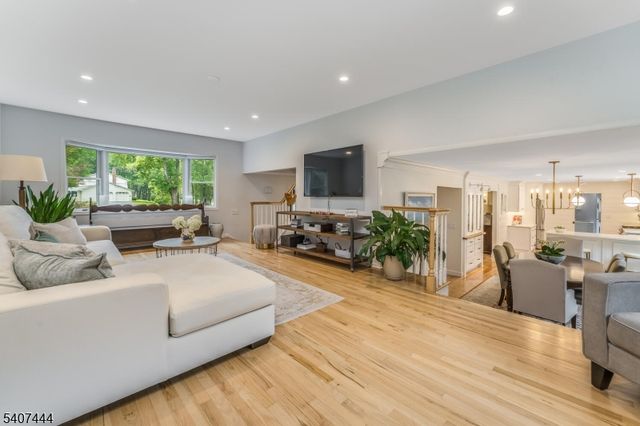 41 Franklin Rd, Mendham Boro, NJ 07945