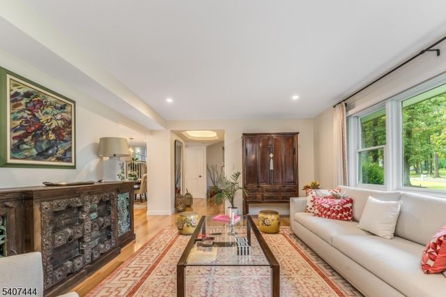 41 Franklin Rd, Mendham Boro, NJ 07945