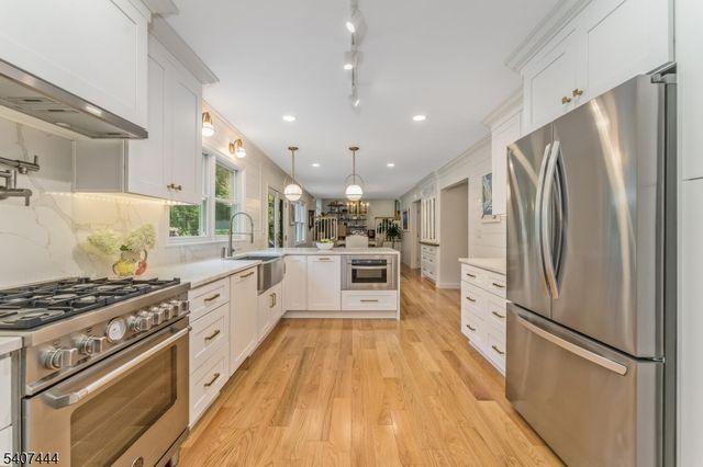 41 Franklin Rd, Mendham Boro, NJ 07945