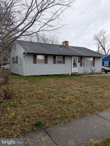 1502 THIRD AVE, Seabrook, NJ 08302