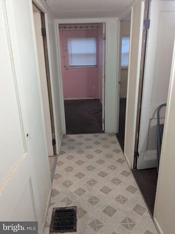 1502 THIRD AVE, Seabrook, NJ 08302