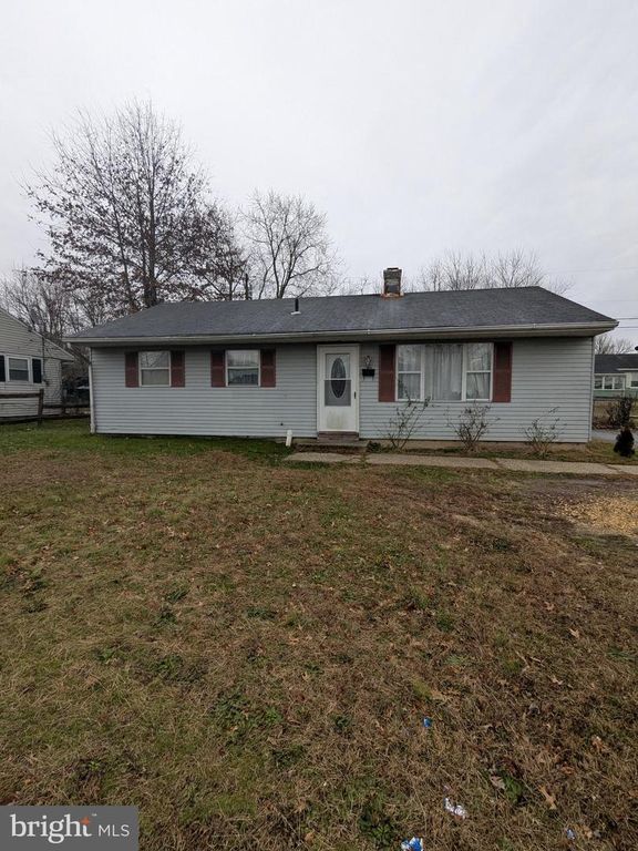 1502 THIRD AVE, Seabrook, NJ 08302