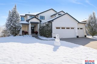 2313 S 220 Circle, Elkhorn, NE 68022