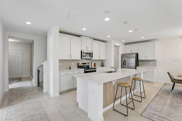 1581 SWAN SWIM DRIVE, Davenport, FL 33837