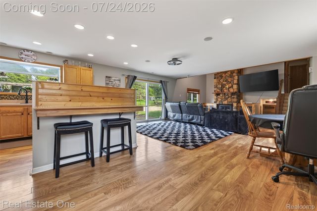 11201 Horton Road, Groveland Township, MI 48442