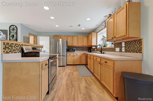 11201 Horton Road, Groveland Township, MI 48442