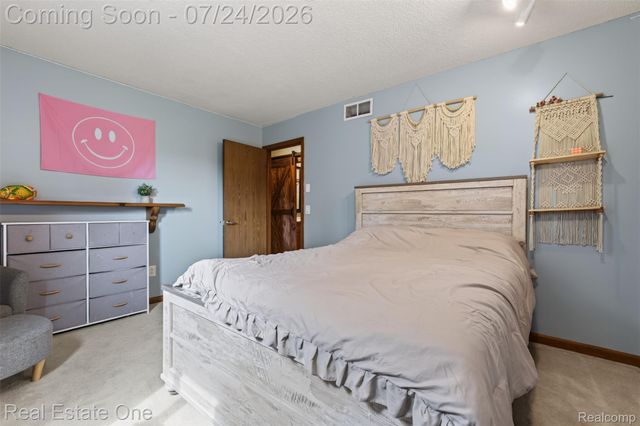 11201 Horton Road, Groveland Township, MI 48442