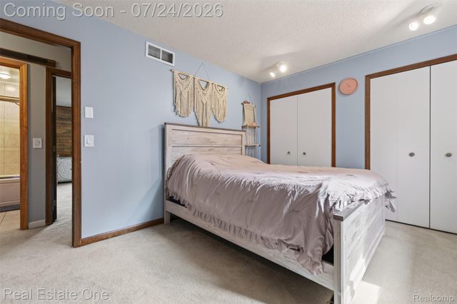 11201 Horton Road, Groveland Township, MI 48442