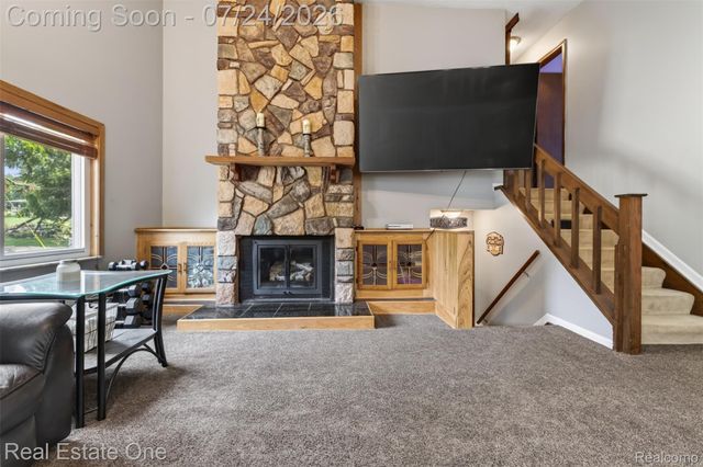 11201 Horton Road, Groveland Township, MI 48442