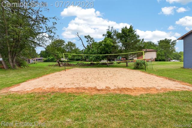 11201 Horton Road, Groveland Township, MI 48442