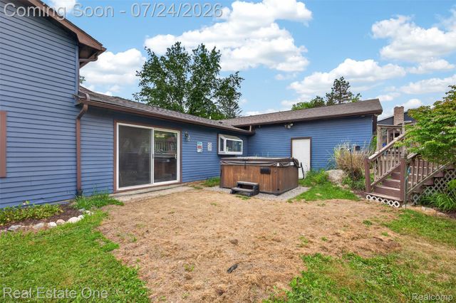 11201 Horton Road, Groveland Township, MI 48442