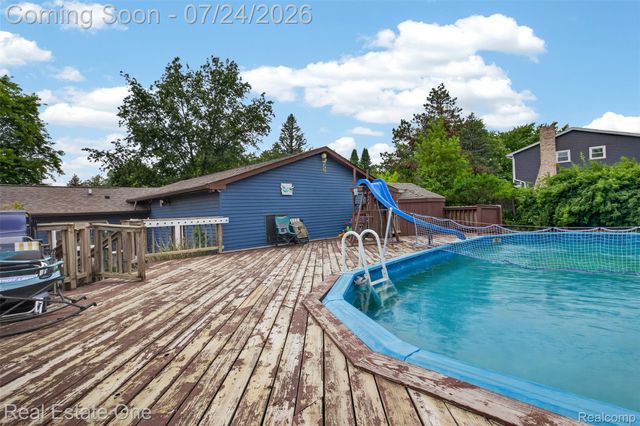 11201 Horton Road, Groveland Township, MI 48442