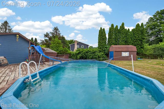 11201 Horton Road, Groveland Township, MI 48442