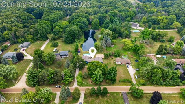 11201 Horton Road, Groveland Township, MI 48442