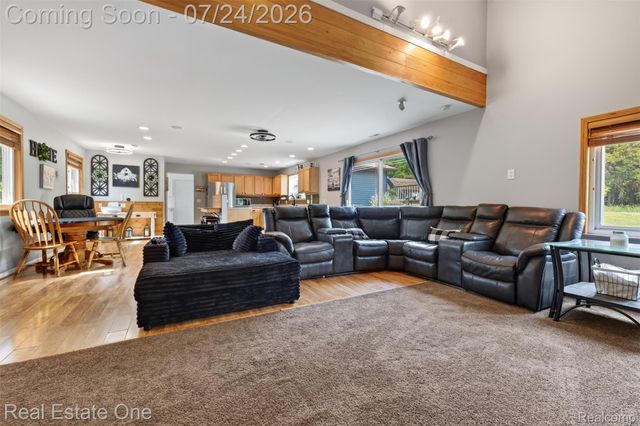 11201 Horton Road, Groveland Township, MI 48442