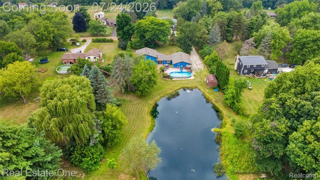 11201 Horton Road, Groveland Township, MI 48442