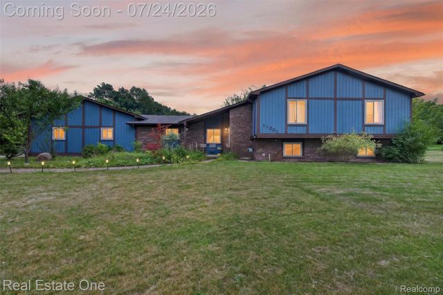 11201 Horton Road, Groveland Township, MI 48442