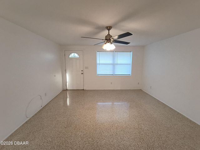 702 State Avenue, Holly Hill, FL 32117