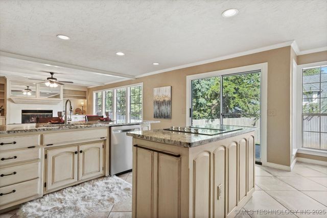 2605 E 74th Place, Tulsa, OK 74136