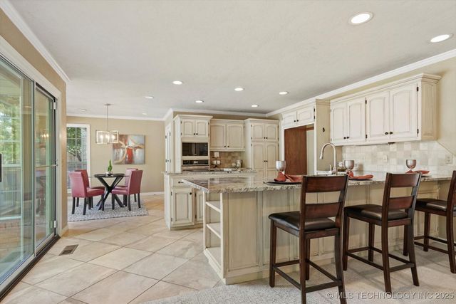 2605 E 74th Place, Tulsa, OK 74136