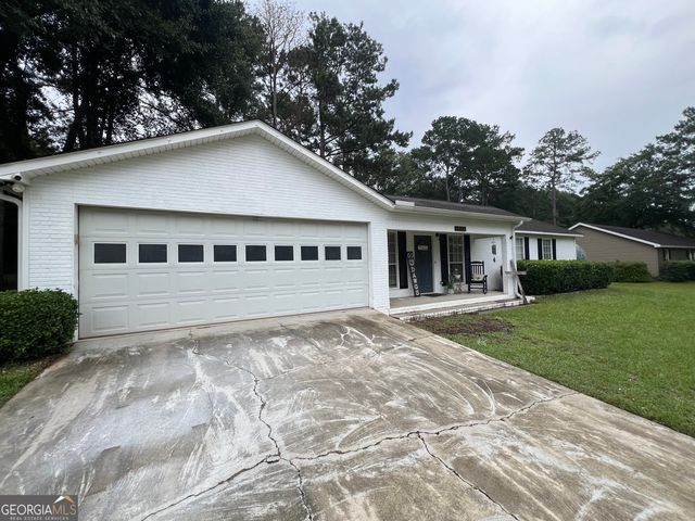 113 Camelot Drive, Dublin, GA 31021