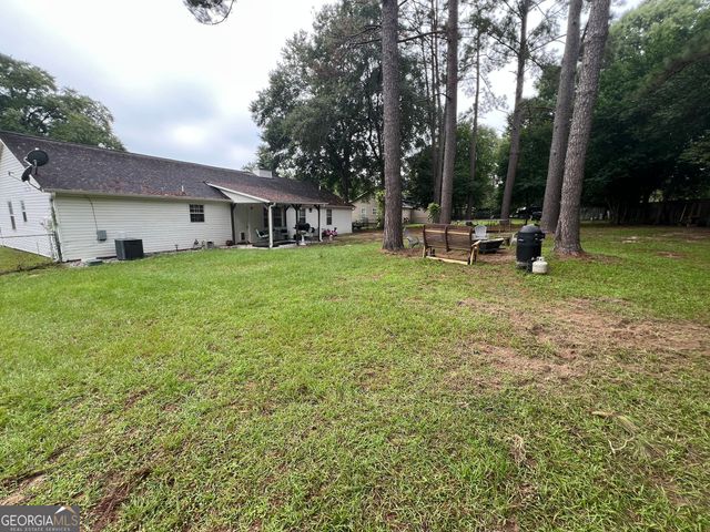 113 Camelot Drive, Dublin, GA 31021