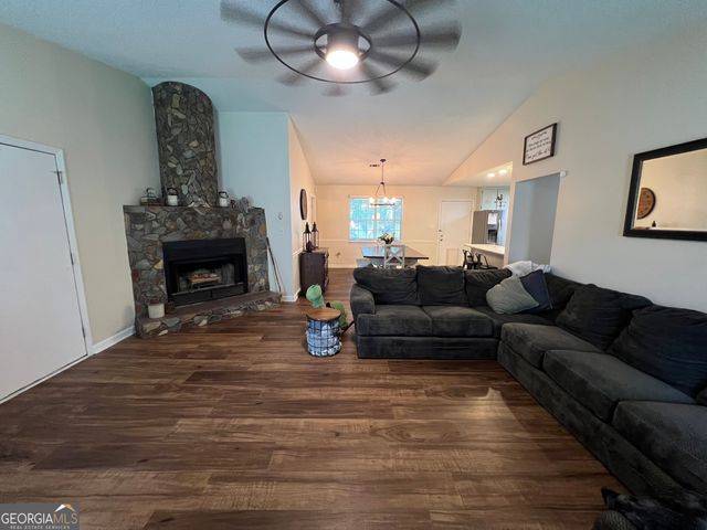 113 Camelot Drive, Dublin, GA 31021