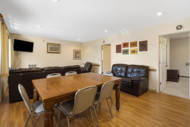 152 Deep Water Circle, Reeds Spring, MO 65737