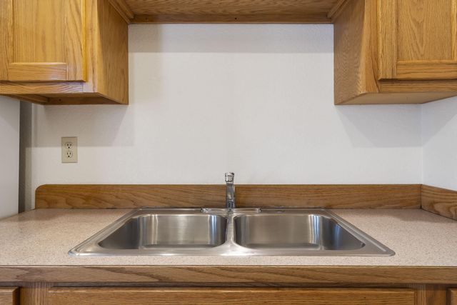 152 Deep Water Circle, Reeds Spring, MO 65737