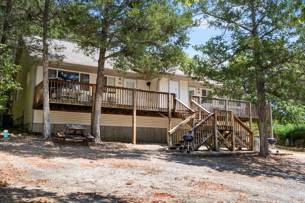 152 Deep Water Circle, Reeds Spring, MO 65737