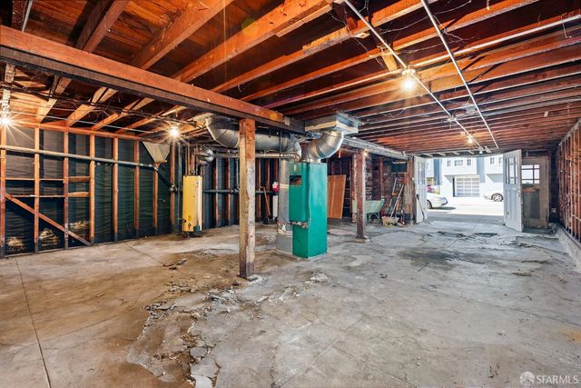 711 Vienna Street, San Francisco, CA 94112