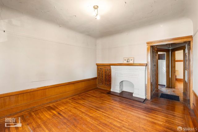 711 Vienna Street, San Francisco, CA 94112