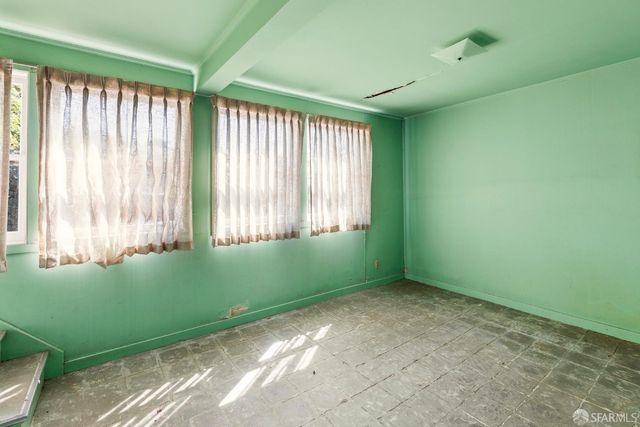 711 Vienna Street, San Francisco, CA 94112