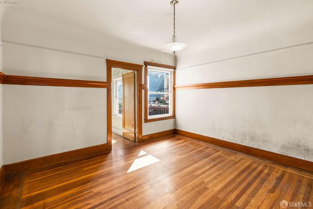 711 Vienna Street, San Francisco, CA 94112