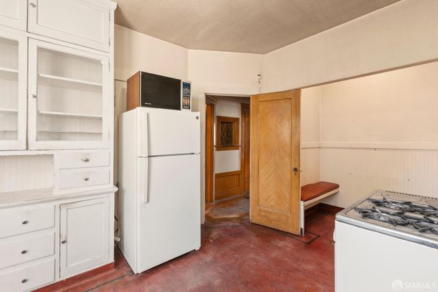 711 Vienna Street, San Francisco, CA 94112