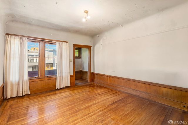 711 Vienna Street, San Francisco, CA 94112