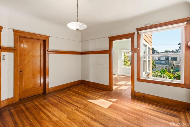 711 Vienna Street, San Francisco, CA 94112