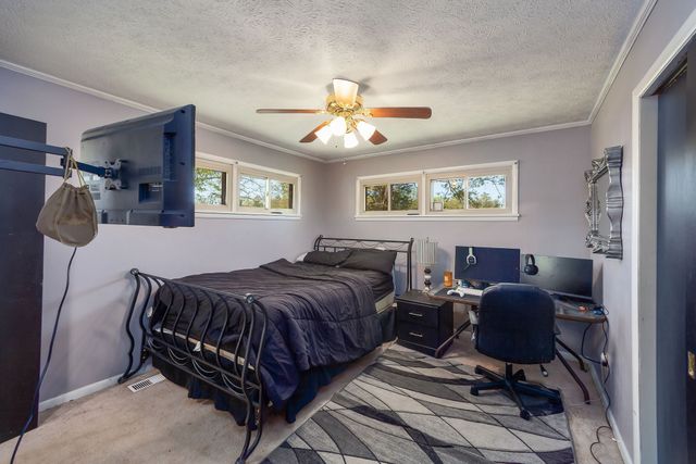 280 E Highland St, Decaturville, TN 38329