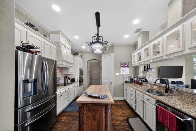 326 County Road 2307, Mineola, TX 75773